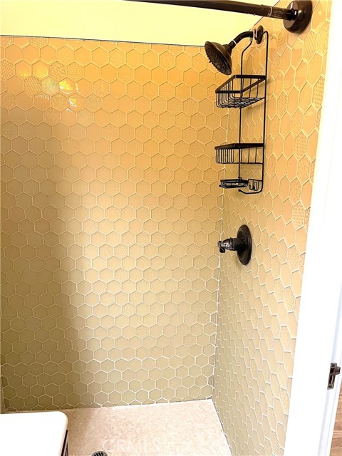 Detail Gallery Image 10 of 30 For 3535 E Ocean Ave, Long Beach,  CA 90803 - 2 Beds | 2 Baths