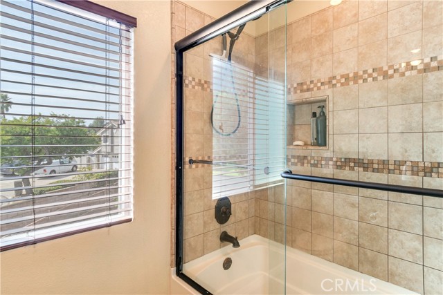 Detail Gallery Image 21 of 37 For 1381 Casey Ct, Upland,  CA 91784 - 3 Beds | 3/1 Baths