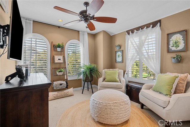 25542 Via Ventana, Valencia CA: https://media.crmls.org/medias/5f41250e-a8b9-4aff-997d-4254063f4340.jpg