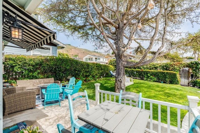 202 Vista Del Mar Avenue, Pismo Beach CA: https://media.crmls.org/medias/5f4273a3-2a51-4caf-aafc-c47e1ffe47f0.jpg