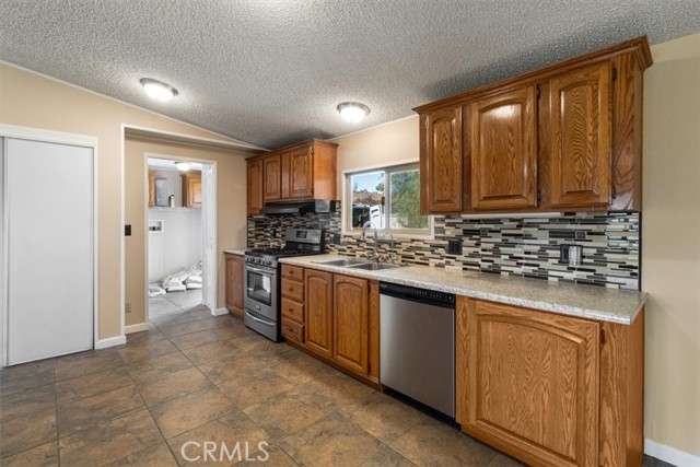 Detail Gallery Image 31 of 55 For 29070 Lee Ln, Murrieta,  CA 92563 - 3 Beds | 2 Baths