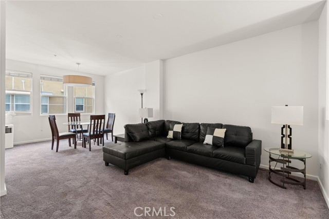 Detail Gallery Image 6 of 27 For 408 E Jeanette, Santa Ana,  CA 92705 - 4 Beds | 2/1 Baths