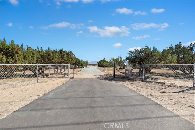 Detail Gallery Image 43 of 48 For 7215 Kourie Way, Oak Hills,  CA 92344 - 2 Beds | 2 Baths