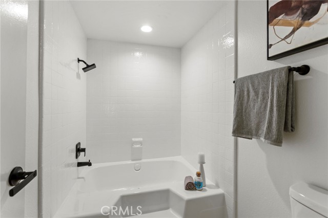 Detail Gallery Image 19 of 36 For 26755 Dulcinea, Mission Viejo,  CA 92691 - 4 Beds | 3 Baths