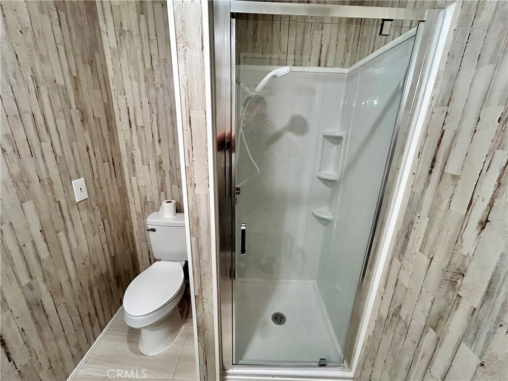 https://media.crmls.org/medias/5f450023-3430-4502-9cf4-9936e0b6a6bd.jpg?preset=X-Large