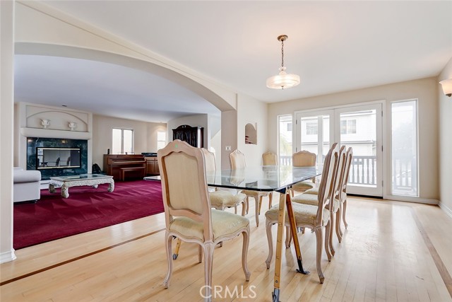 1936 Loma Drive, Hermosa Beach, California 90254, 3 Bedrooms Bedrooms, ,3 BathroomsBathrooms,Residential,Sold,Loma,SB21238629