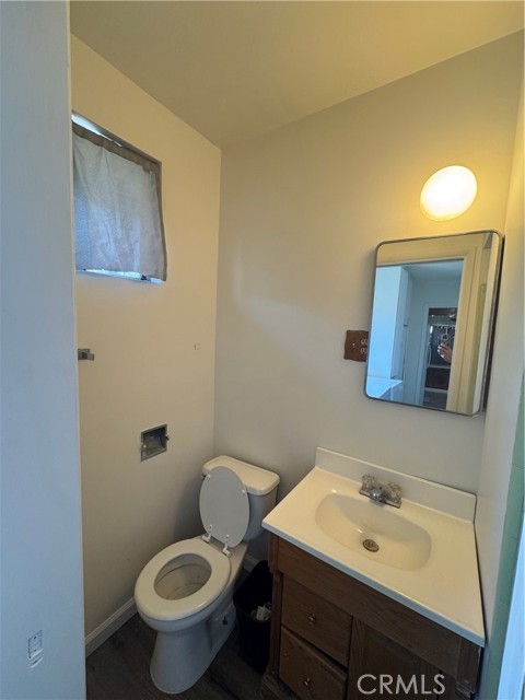 1004 Paloma Street, Bakersfield CA: https://media.crmls.org/medias/5f460970-87ff-436b-ae39-4fde8ca0ed15.jpg