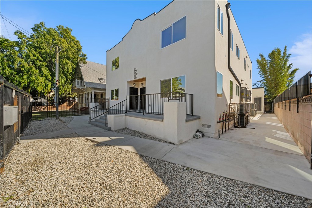MLS #SB26136834 image #9