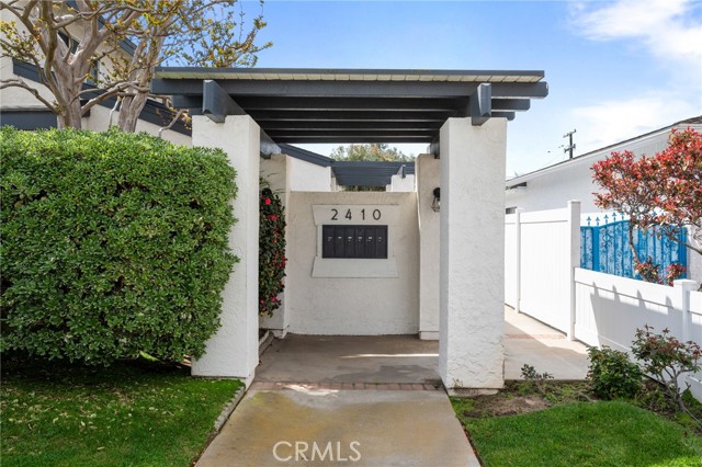 Detail Gallery Image 36 of 37 For 2410 Voorhees Ave #3,  Redondo Beach,  CA 90278 - 2 Beds | 2/1 Baths