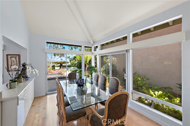 30252 Sonrisa Lane, Laguna Niguel CA: https://media.crmls.org/medias/5f4814d2-a83a-478a-a4cf-8c19232fd2cc.jpg