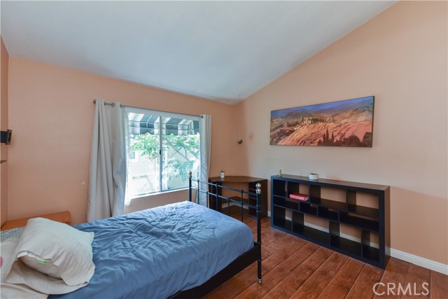 145 Stanford Court, Irvine CA: https://media.crmls.org/medias/5f48fd0d-361b-4158-9eb9-89493b418368.jpg