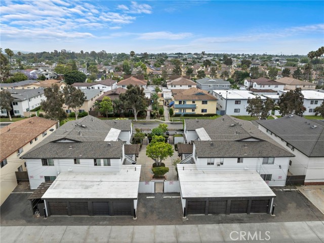 1010 1016 Valencia Street, Costa Mesa CA: https://media.crmls.org/medias/5f491934-06e2-44fc-9a79-da450ab07baa.jpg