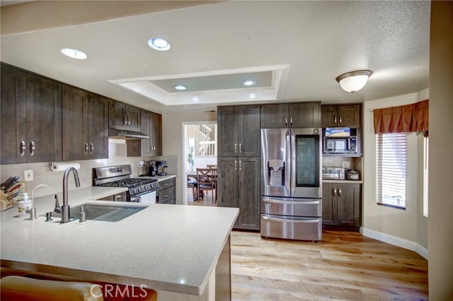 Detail Gallery Image 10 of 33 For 21182 Tennyson, Moreno Valley,  CA 92557 - 4 Beds | 3 Baths