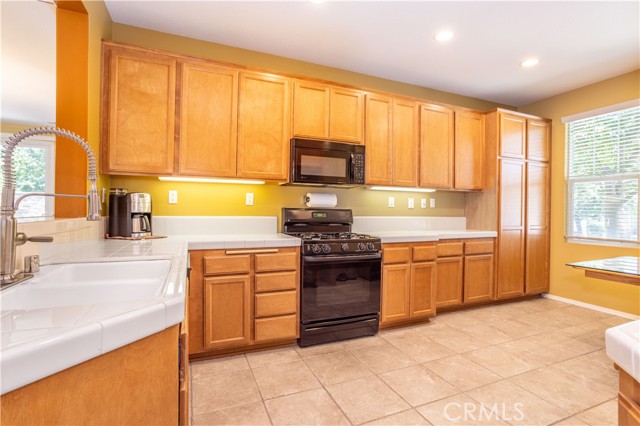 11480 Autumn Glen Court, Porter Ranch CA: https://media.crmls.org/medias/5f49b16a-3b8c-4877-af08-87f666e135f8.jpg