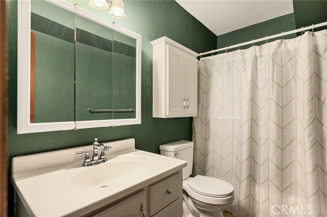 Detail Gallery Image 25 of 39 For 30941 Glen Oak, Running Springs,  CA 92382 - 3 Beds | 2 Baths