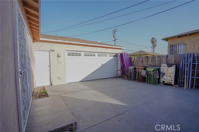 Detail Gallery Image 18 of 48 For 404 Poinsettia, Compton,  CA 90221 - 3 Beds | 2 Baths