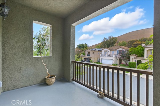 Detail Gallery Image 15 of 25 For 173 Parkside Dr, Simi Valley,  CA 93065 - 4 Beds | 2/1 Baths
