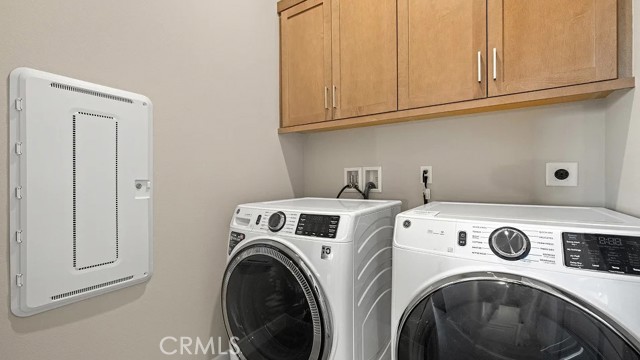 Detail Gallery Image 24 of 36 For 840 Sonia, Irvine,  CA 92618 - 4 Beds | 3/1 Baths