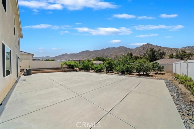 20697 Bison Mesa Road, Riverside CA: https://media.crmls.org/medias/5f4aabfc-f2a6-443c-bb90-c4c42af5c3a3.jpg