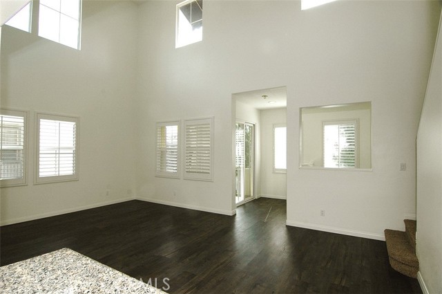 Detail Gallery Image 13 of 21 For 225 Lockford, Irvine,  CA 92602 - 3 Beds | 2 Baths