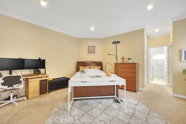 Image 22 of 52 For 10644 Claridge Place