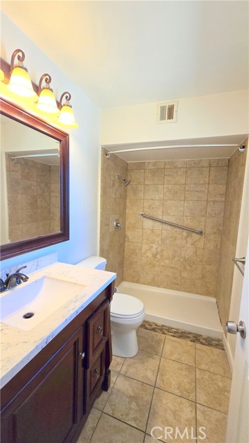 Image 10 of 18 For 26438 Tanglewood Drive