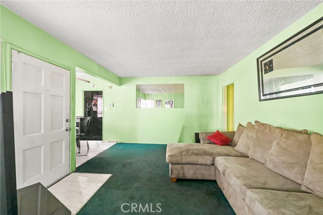 803 N Grandee, Compton CA: https://media.crmls.org/medias/5f4e0929-9c11-4271-a076-d7bca9bb7bf5.jpg