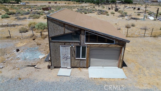 22731 Bryman Road, Oro Grande CA: https://media.crmls.org/medias/5f4e1e0d-e302-49b6-b208-1b4f8fd47268.jpg
