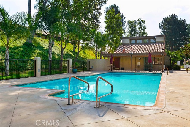 Detail Gallery Image 39 of 45 For 27672 via Granados, Mission Viejo,  CA 92692 - 2 Beds | 2 Baths
