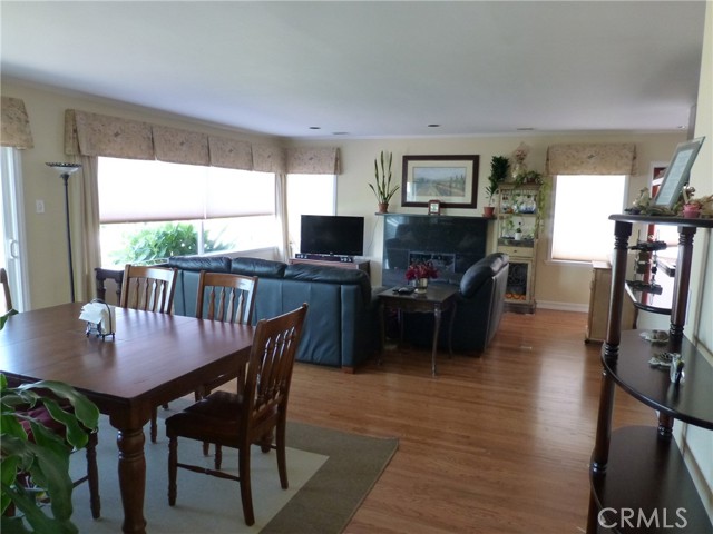 241 Paseo De Granada, Redondo Beach CA: https://media.crmls.org/medias/5f4e9db6-aefe-456e-ac4d-81da69373773.jpg