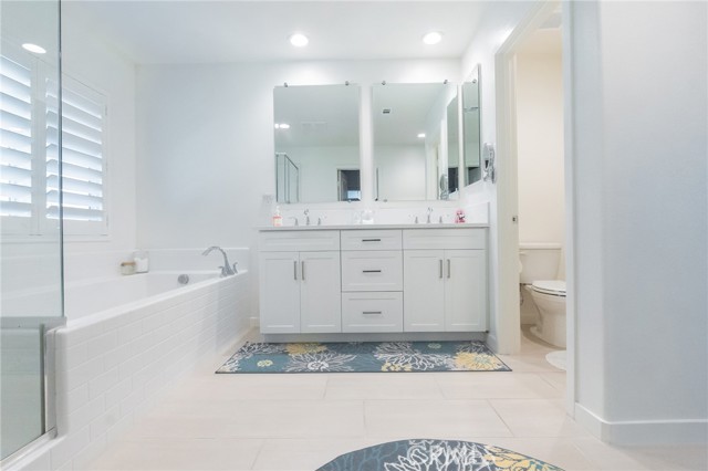 Detail Gallery Image 25 of 38 For 30912 Marbella, Highland,  CA 92346 - 5 Beds | 4 Baths