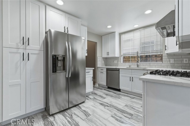 Detail Gallery Image 7 of 31 For 818 S 2nd Ave #B,  Arcadia,  CA 91006 - 3 Beds | 3 Baths