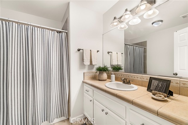 Detail Gallery Image 39 of 57 For 2286 Burlingame Drive, Chico,  CA 95928 - 4 Beds | 3 Baths