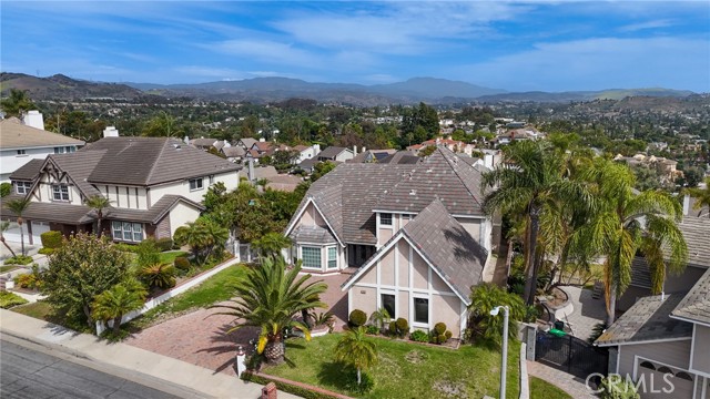 Detail Gallery Image 63 of 75 For 3808 E Summitridge Ln, Orange,  CA 92867 - 4 Beds | 3 Baths