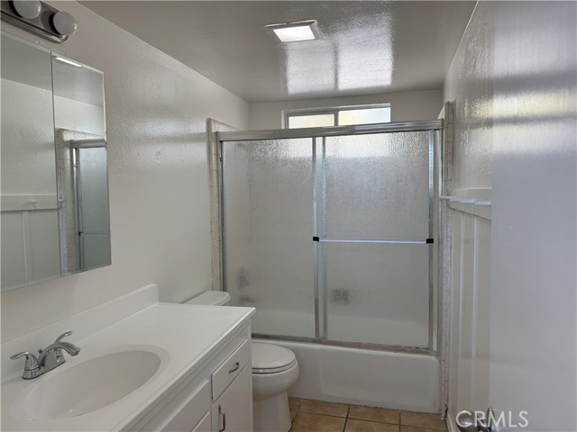 Detail Gallery Image 22 of 26 For 380 E 20th St, Costa Mesa,  CA 92627 - – Beds | – Baths