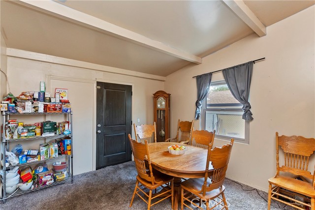 Detail Gallery Image 11 of 38 For 6374 Linda Lee Dr, Yucca Valley,  CA 92284 - 3 Beds | 2 Baths