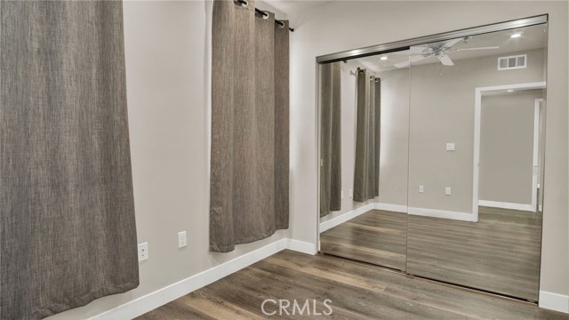 Detail Gallery Image 28 of 45 For 9237 Wakefield Ave #11,  Panorama City,  CA 91402 - 4 Beds | 3/1 Baths