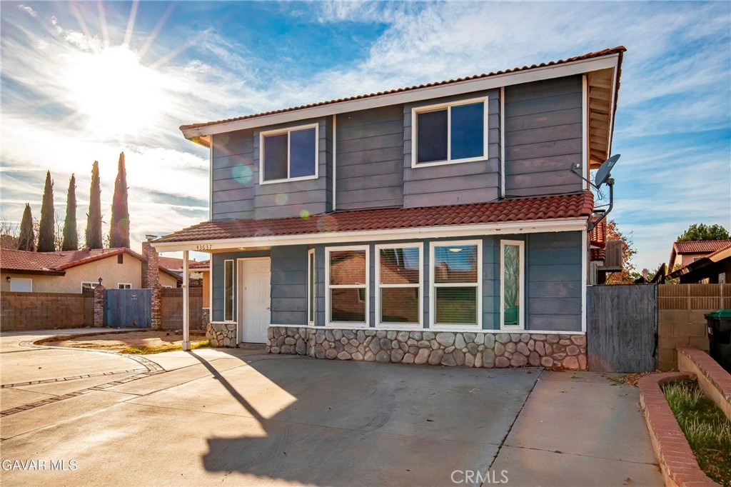 MLS #SR25280507 image #1