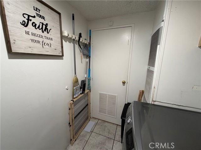 Detail Gallery Image 28 of 34 For 1410 E 6th St #30,  Corona,  CA 92879 - 3 Beds | 2 Baths