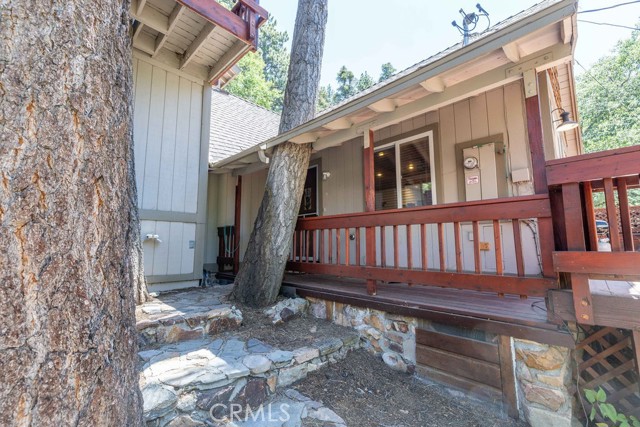 Detail Gallery Image 36 of 53 For 983 Knickerbocker Rd, Big Bear Lake,  CA 92315 - 4 Beds | 3 Baths