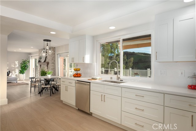 Detail Gallery Image 19 of 54 For 3563 Twin Lake, Westlake Village,  CA 91361 - 5 Beds | 3/1 Baths