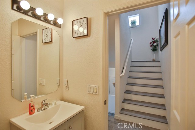 Detail Gallery Image 19 of 28 For 13524 Cobblestone Ln, Westminster,  CA 92683 - 4 Beds | 3 Baths