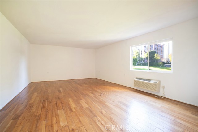 Detail Gallery Image 8 of 72 For 5511 Paseo Del Lago 1c,  Laguna Woods,  CA 92637 - 2 Beds | 2 Baths