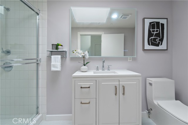 Detail Gallery Image 15 of 27 For 1040 N Curson Ave #3,  West Hollywood,  CA 90046 - 3 Beds | 3 Baths