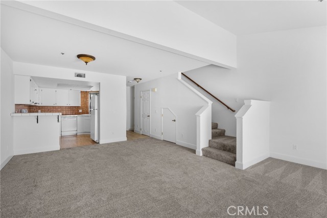 2220 Exposition Drive, San Luis Obispo CA: https://media.crmls.org/medias/5f5661f9-84a1-47ca-86a6-1818e4cda592.jpg