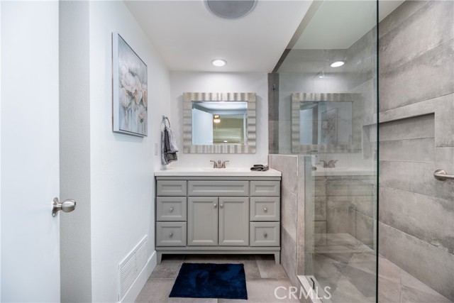 20869 Moonlake Street, Walnut CA: https://media.crmls.org/medias/5f58741d-6071-423e-89e2-bb179629035b.jpg