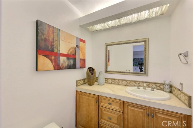 Detail Gallery Image 23 of 35 For 15998 Oak Hill Dr, Chino Hills,  CA 91709 - 4 Beds | 2/1 Baths