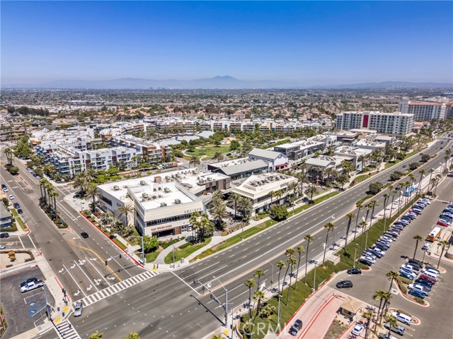 Detail Gallery Image 56 of 57 For 11717 Garden Grove Bld, Garden Grove,  CA 92843 - 3 Beds | 2/1 Baths