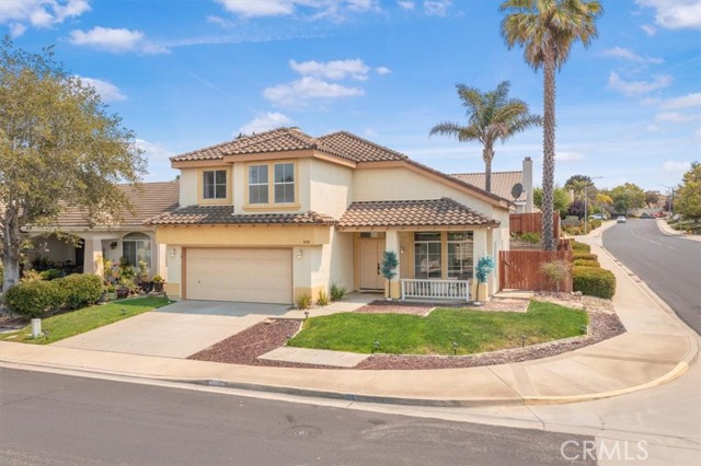 Detail Gallery Image 2 of 40 For 3694 Corta Bella, Santa Maria,  CA 93455 - 4 Beds | 2/1 Baths