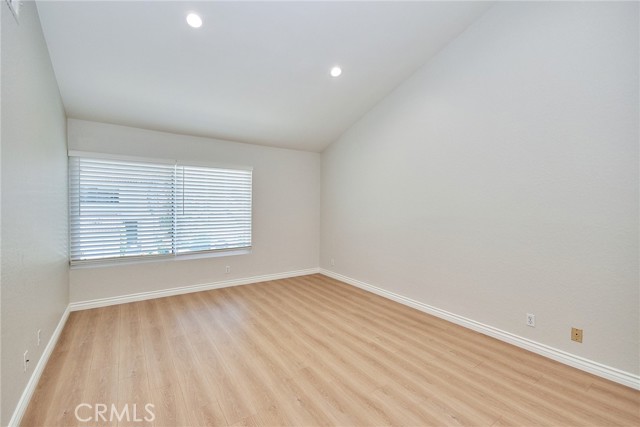Detail Gallery Image 17 of 34 For 1139 Whitewater Dr #224,  Fullerton,  CA 92833 - 2 Beds | 2/1 Baths